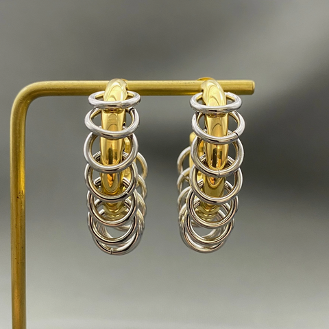 Two-Tone Ring C-Shaped Earring